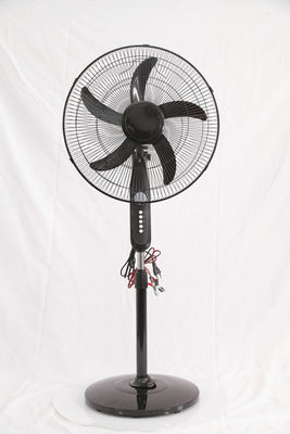 Fan réglable de support de C.C à C.A. de taille, fan rechargeable solaire de support de 16 pouces